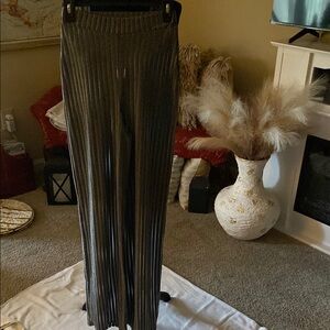 Elegant Black Pleated Skirt